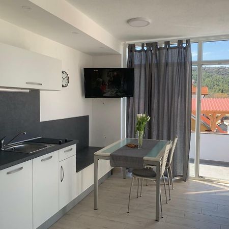 Modern Apartments Day شيبينيك المظهر الخارجي الصورة