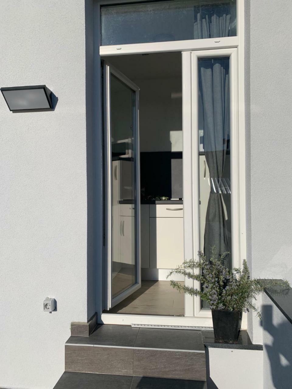 Modern Apartments Day شيبينيك المظهر الخارجي الصورة