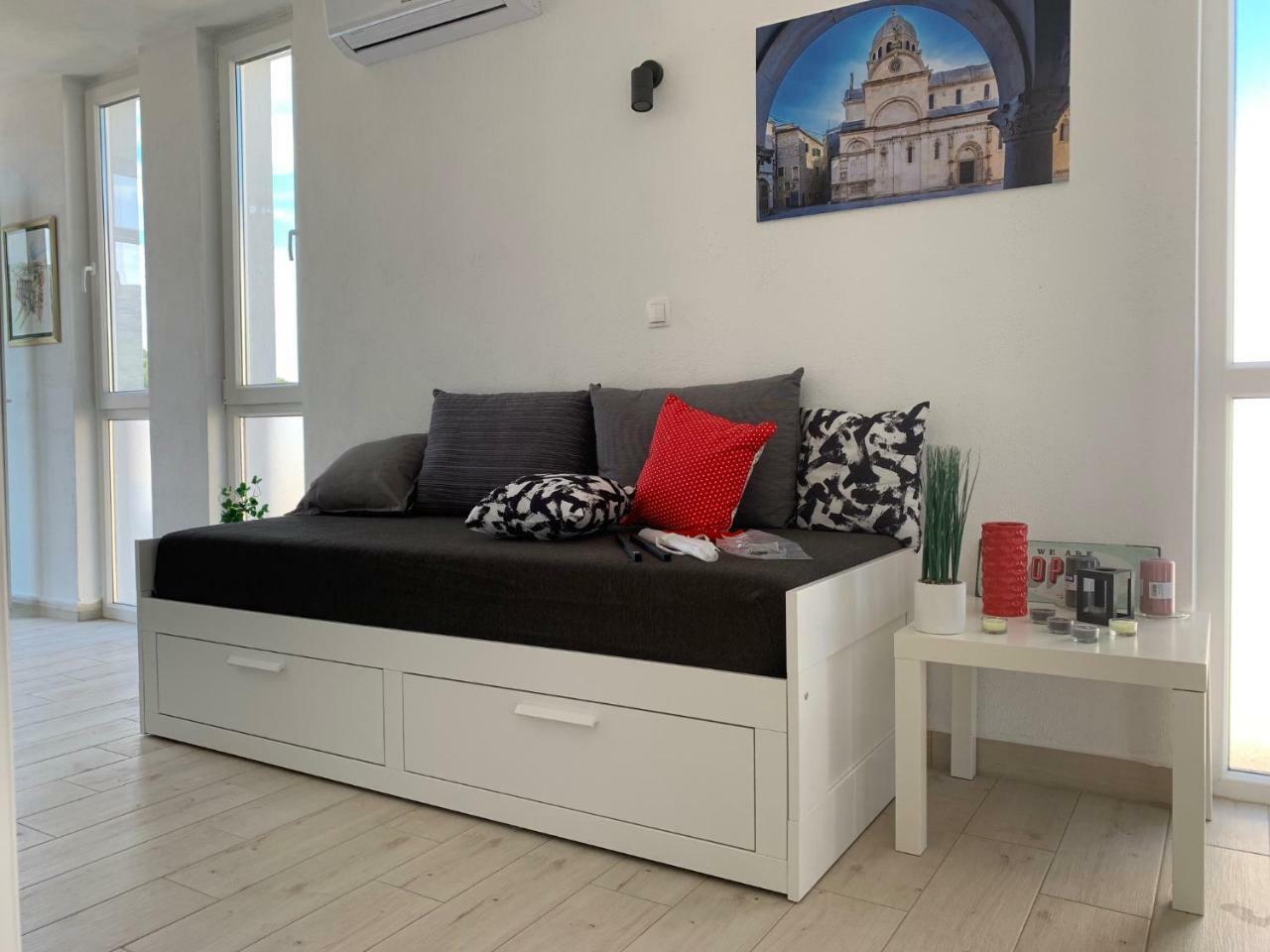 Modern Apartments Day شيبينيك المظهر الخارجي الصورة