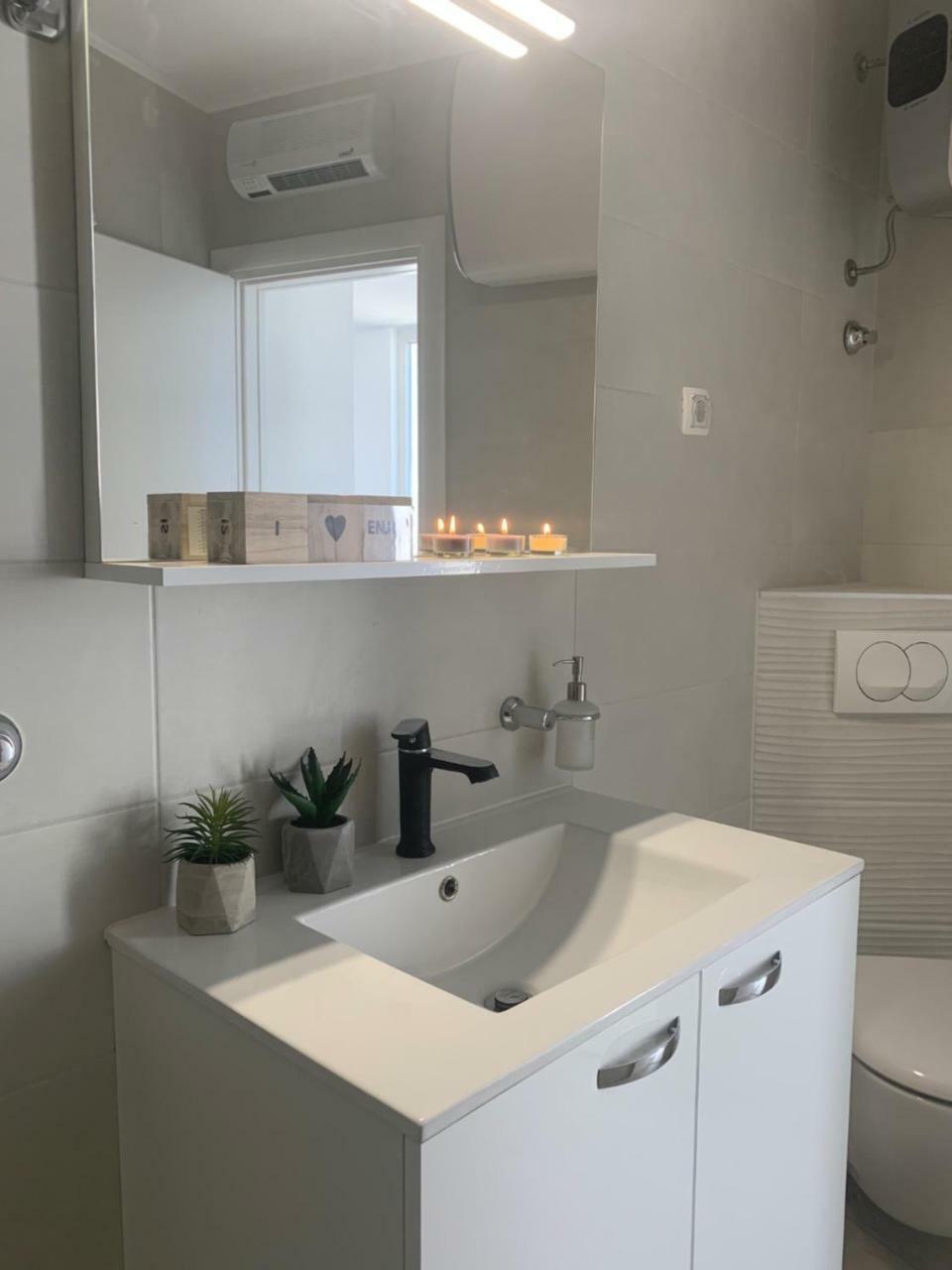 Modern Apartments Day شيبينيك المظهر الخارجي الصورة